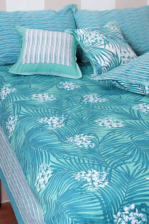 20s Cotton Cushion Cover In Foliage Print
